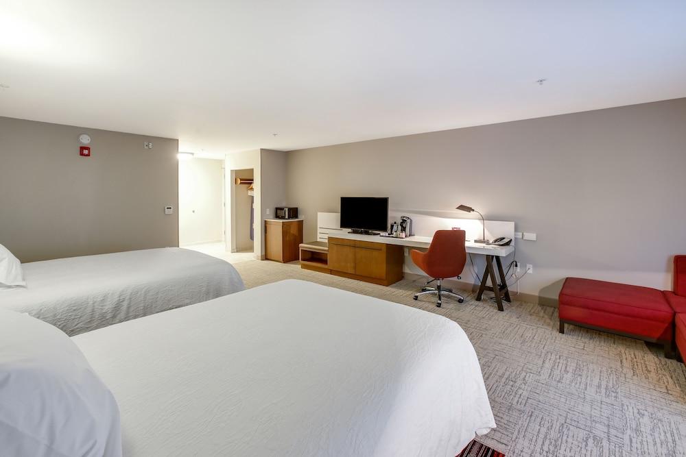 Hilton Garden Inn Ames Dış mekan fotoğraf